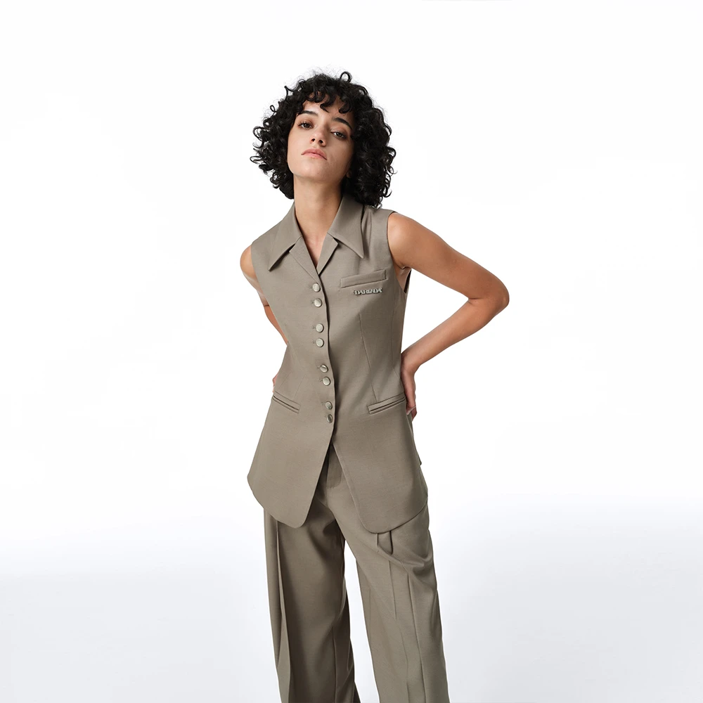 【达人专属】DI.AD 衬衫领无袖上衣单排扣收腰显瘦马夹DC423213W3