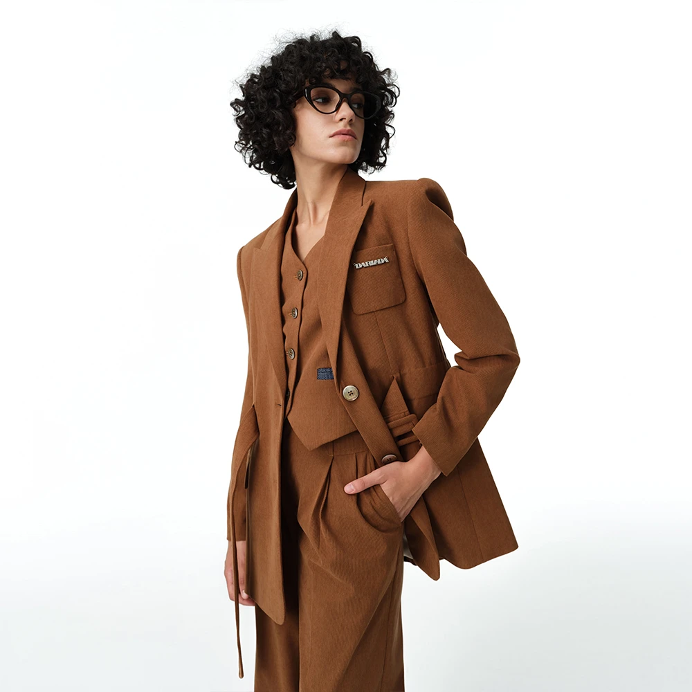 【达人专属】焦糖色西装外套宽松廓形西服上衣DC423241X0