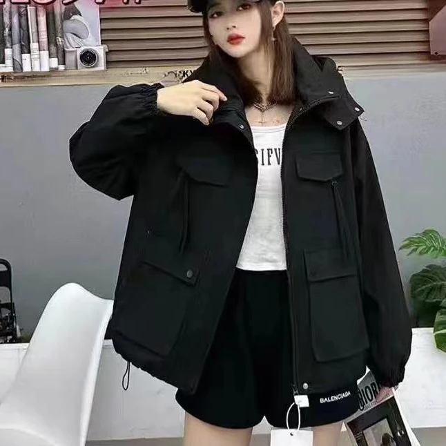 8811 女士纯色拉链宽松版冲锋衣外套 F80 三楼