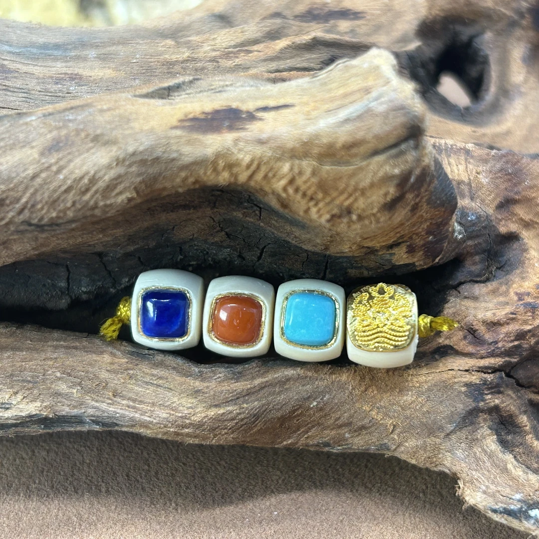 【再序】24K精品原色雕刻猛犸牙 方糖三彩 扎基套装DIY配饰约8*7mm