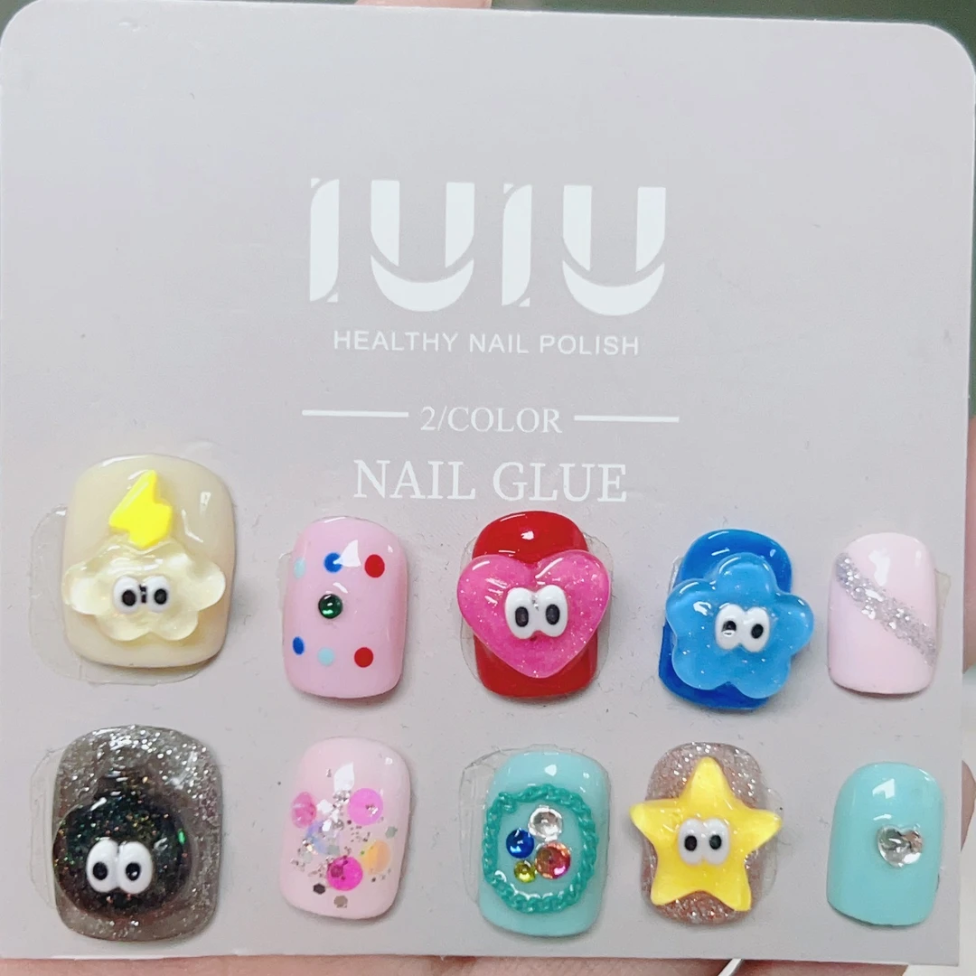 IUIU 纯手工显白穿戴甲可爱卡通甲贴片穿戴式中长夏日小熊指甲贴
