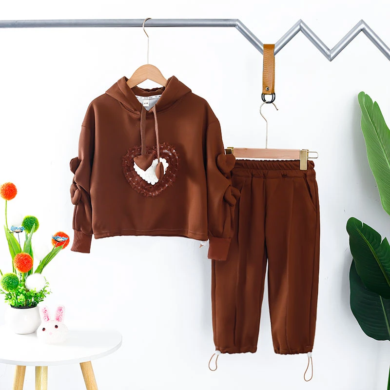 女童休闲多巴胺套装2024春秋新款爱心卫衣裤子两件套装春秋款