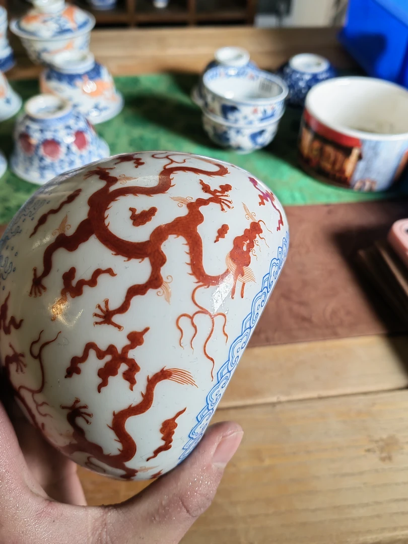 小花窑五龙梵红水洗瓷器