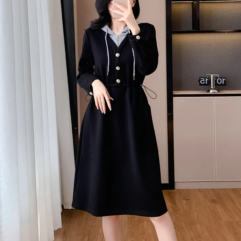 韩系假两件连帽卫衣连衣裙女2024秋季时尚拼色设计感显瘦中长裙子