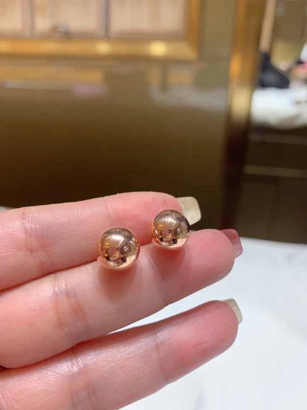 18K玫瑰金光面圆球10mm耳钉 秒