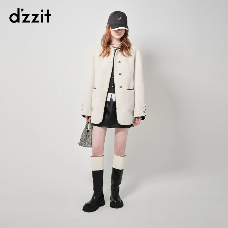354【专属】dzzit地素白色外套时髦撞色包边毛绒绒圆领女3H4G237