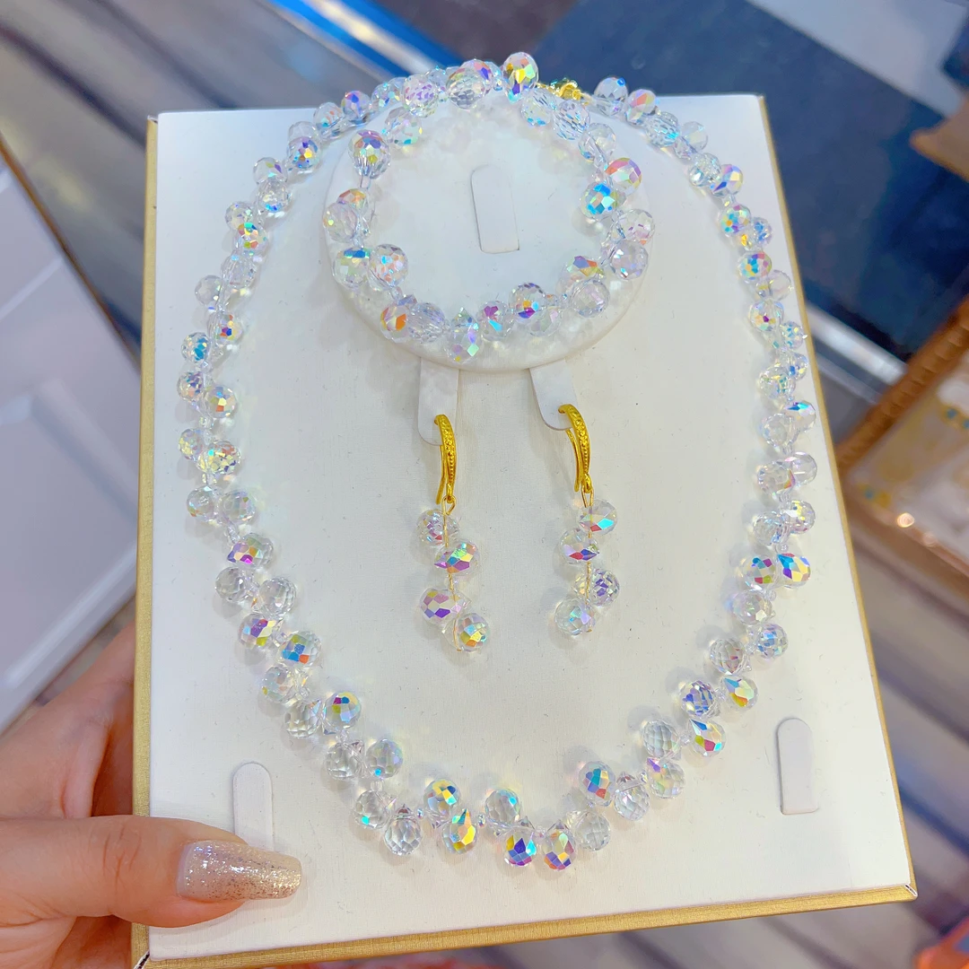 钛钢项链 新款时尚三件套 خىرۇستال مارجان يۈرۈشلىكى 白色手工..