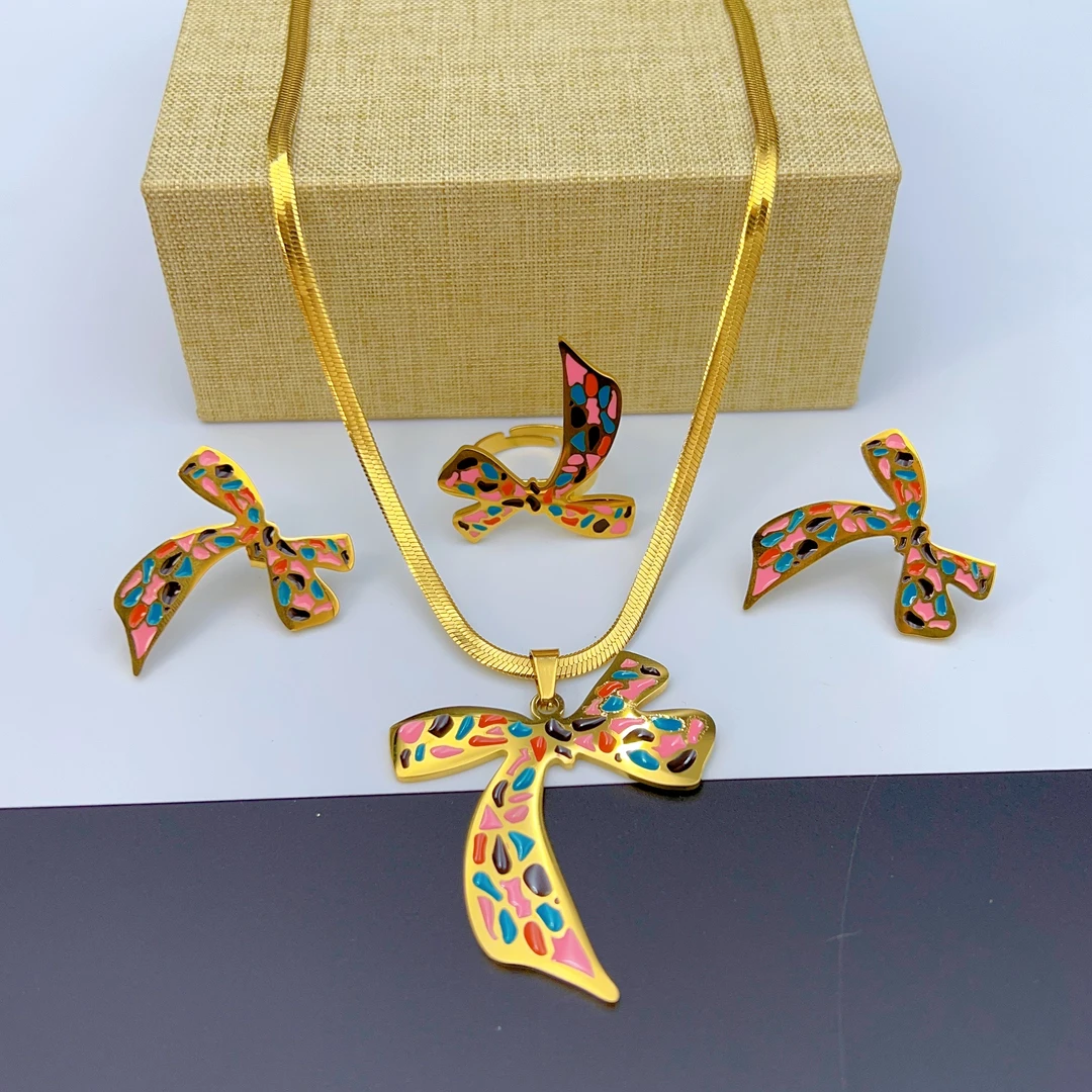 钛钢合成锆石项链 伊帕尔阿依新款时尚钛钢三件套 0075手工可爱..