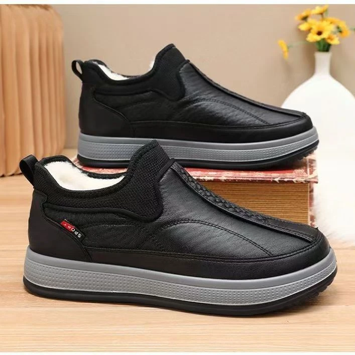 冬季新款老北京布鞋加绒休闲保暖男棉鞋中老年防滑爸爸鞋男棉鞋子