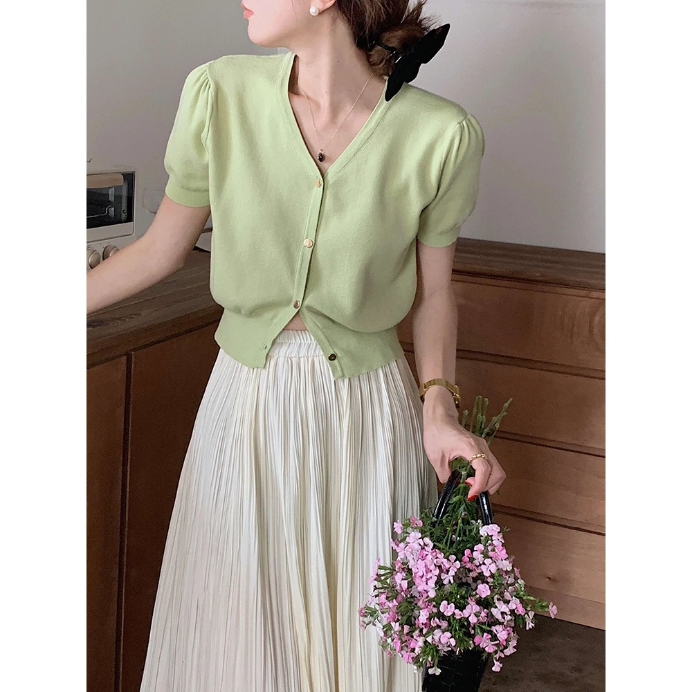 短袖t恤女2025夏薄牛油果绿泡泡袖针织小开衫冰丝短款v领上衣