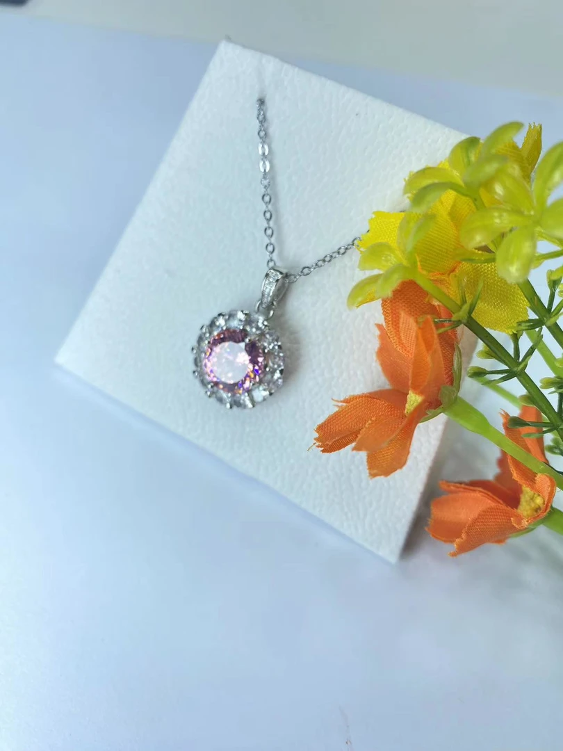 D10085〔坦桑尼亚的秘密〕吊坠