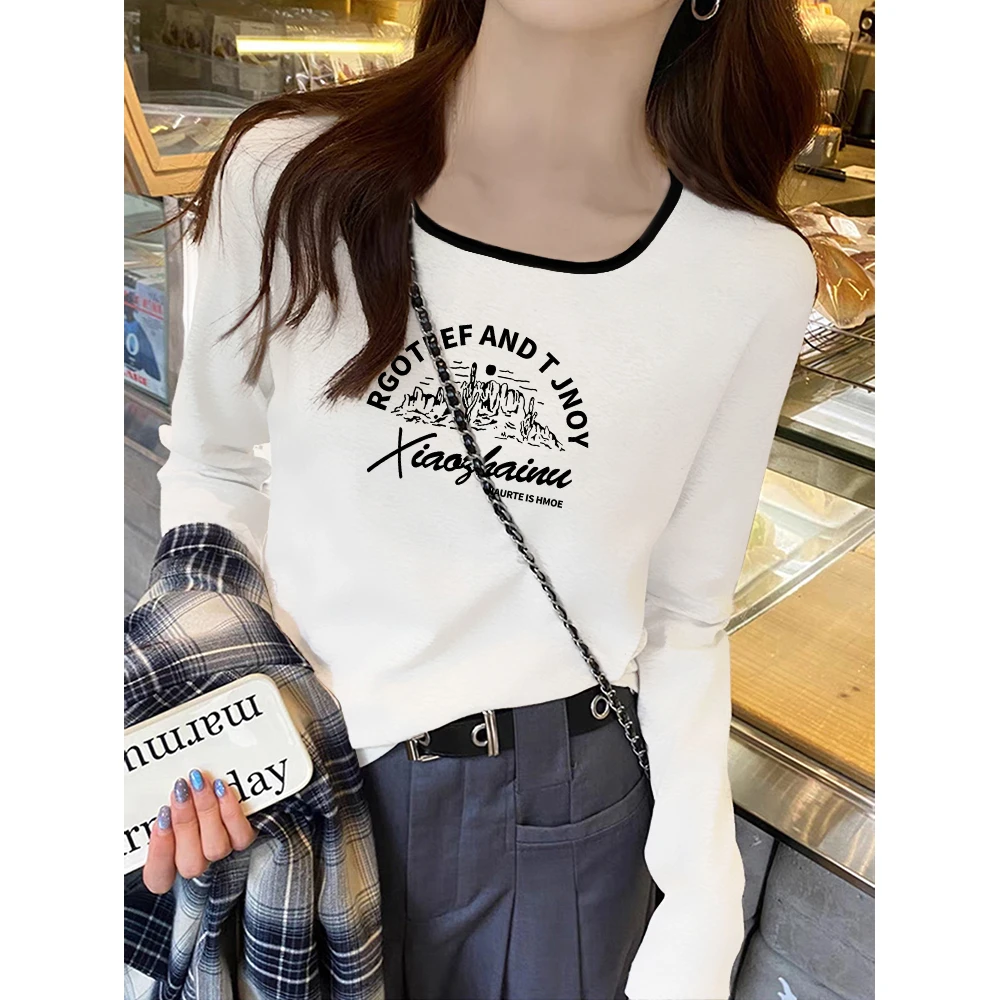 白色95棉打底衫女士2024秋新款长袖修身显瘦撞色内搭方领T恤上衣