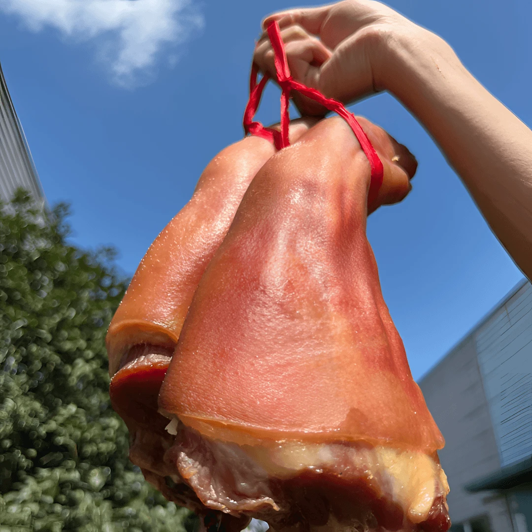 正宗徽菜特色 农家风干腌制腊猪脚 咸鲜风味炖汤美味体验 已断骨