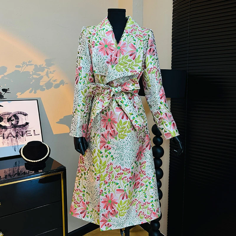 国风刺绣春装新款提花风衣高级感显瘦流行气质风衣大衣外套时尚女