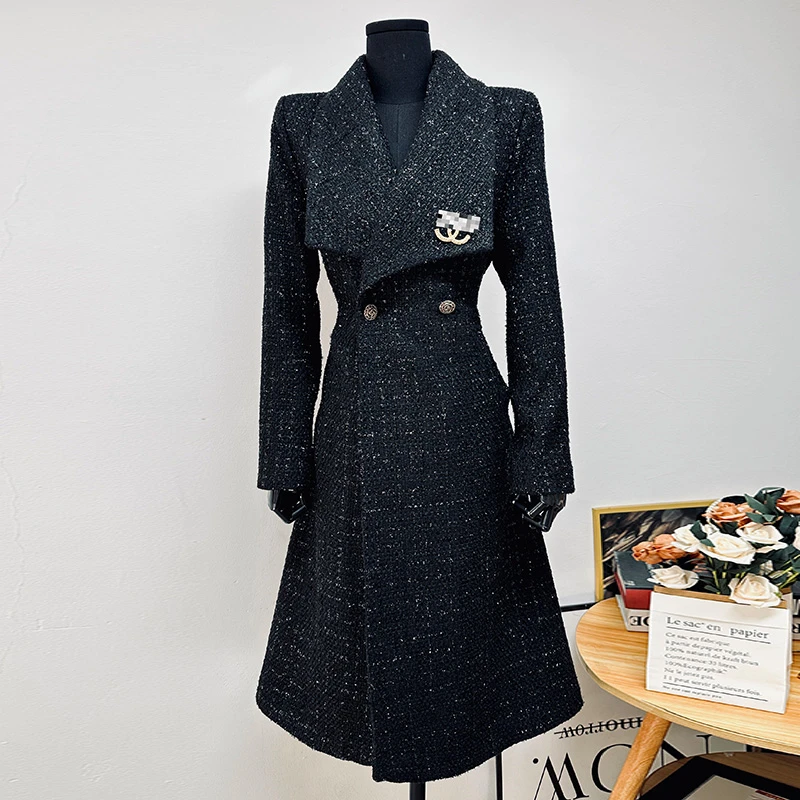黑色亮线毛呢中长款大衣女冬季加厚大翻领胸针款系带收腰轻奢外套