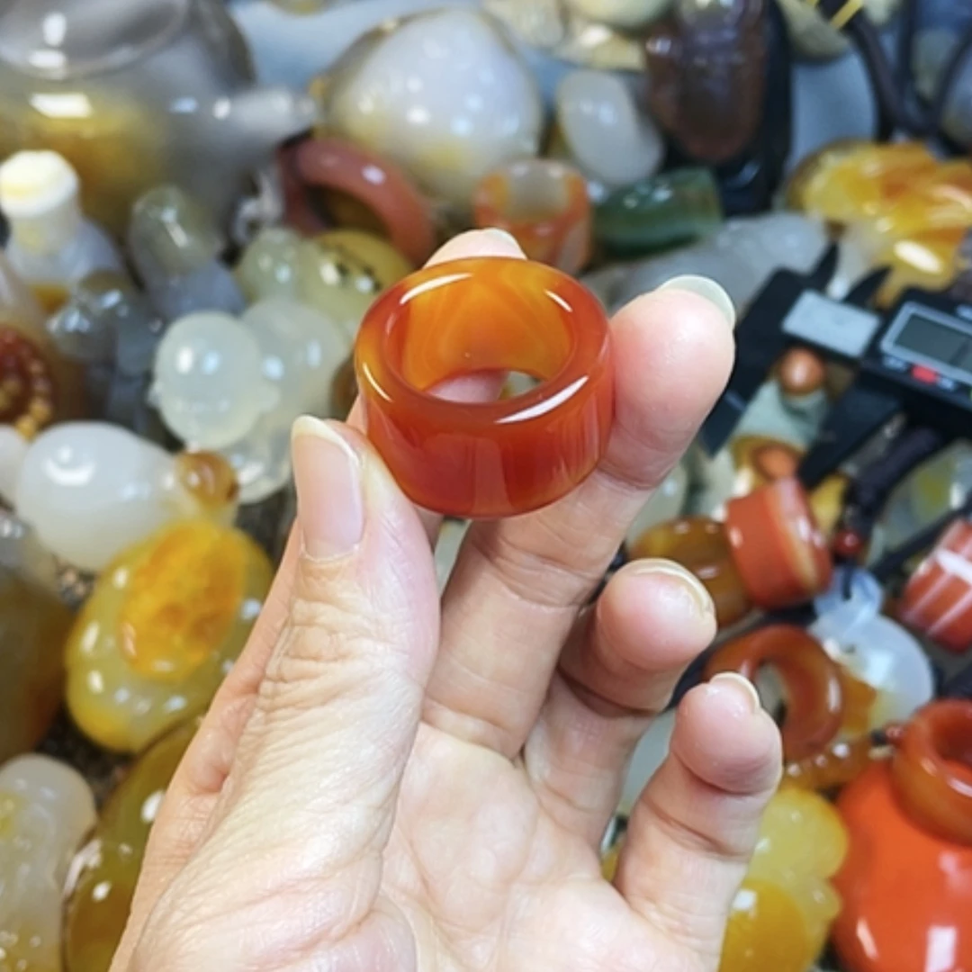 【闪购商品】玛瑙/玉髓扳指未镶嵌诚*信