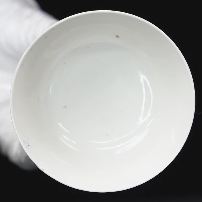 甲48241 清晚期青花团鹤纹茶碗 口沿有针尖飞皮 古瓷器真品