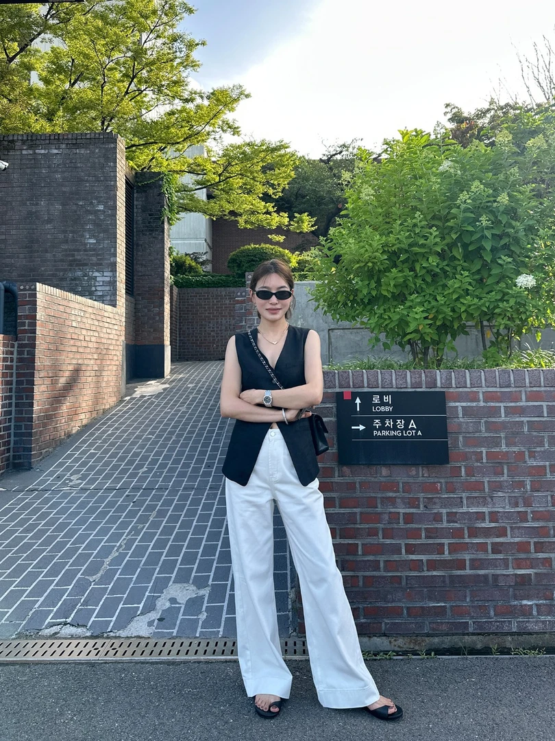 7.6全亚麻马甲女款2024新款夏款老钱风收腰显瘦外穿无袖上衣