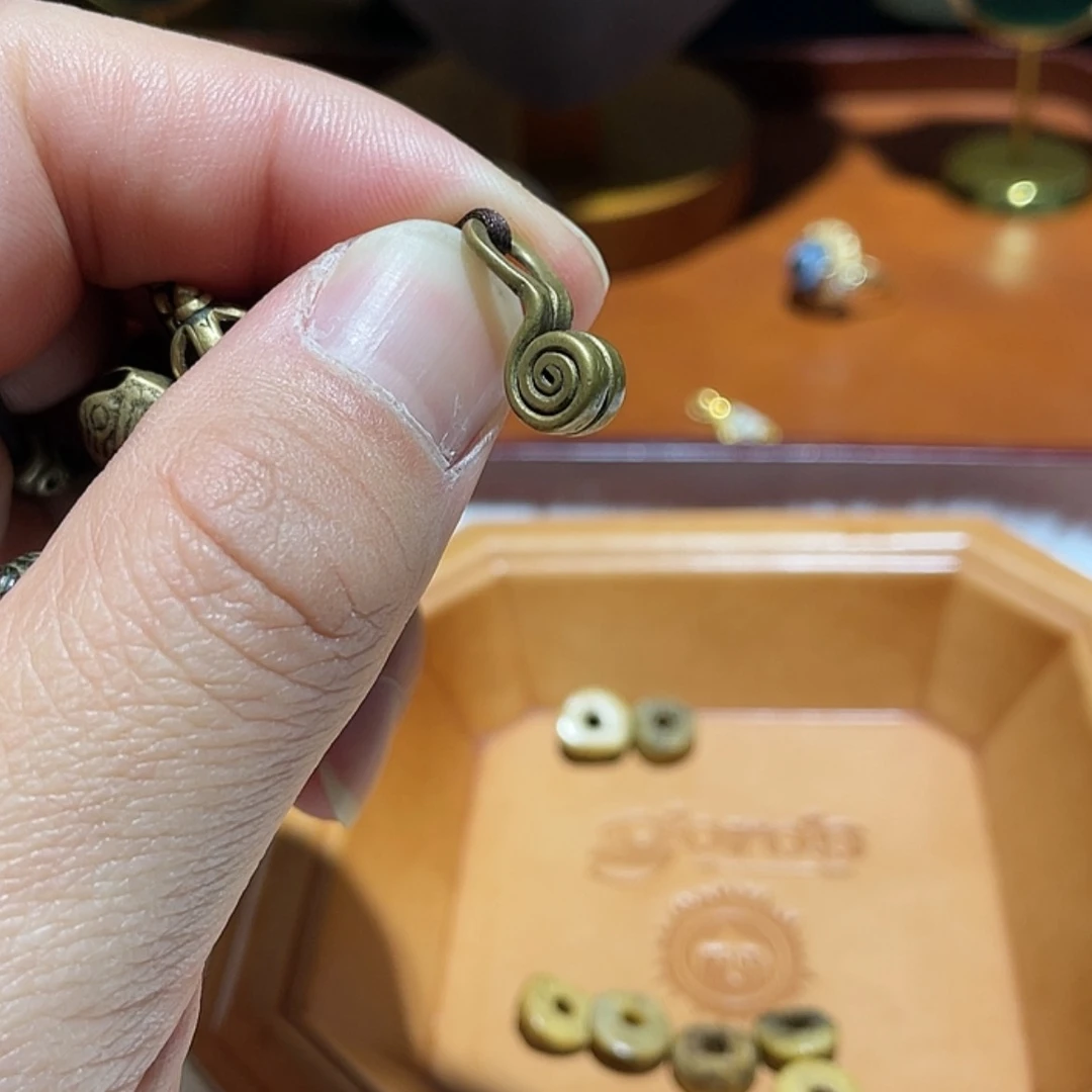 【闪购商品】琉璃颈饰