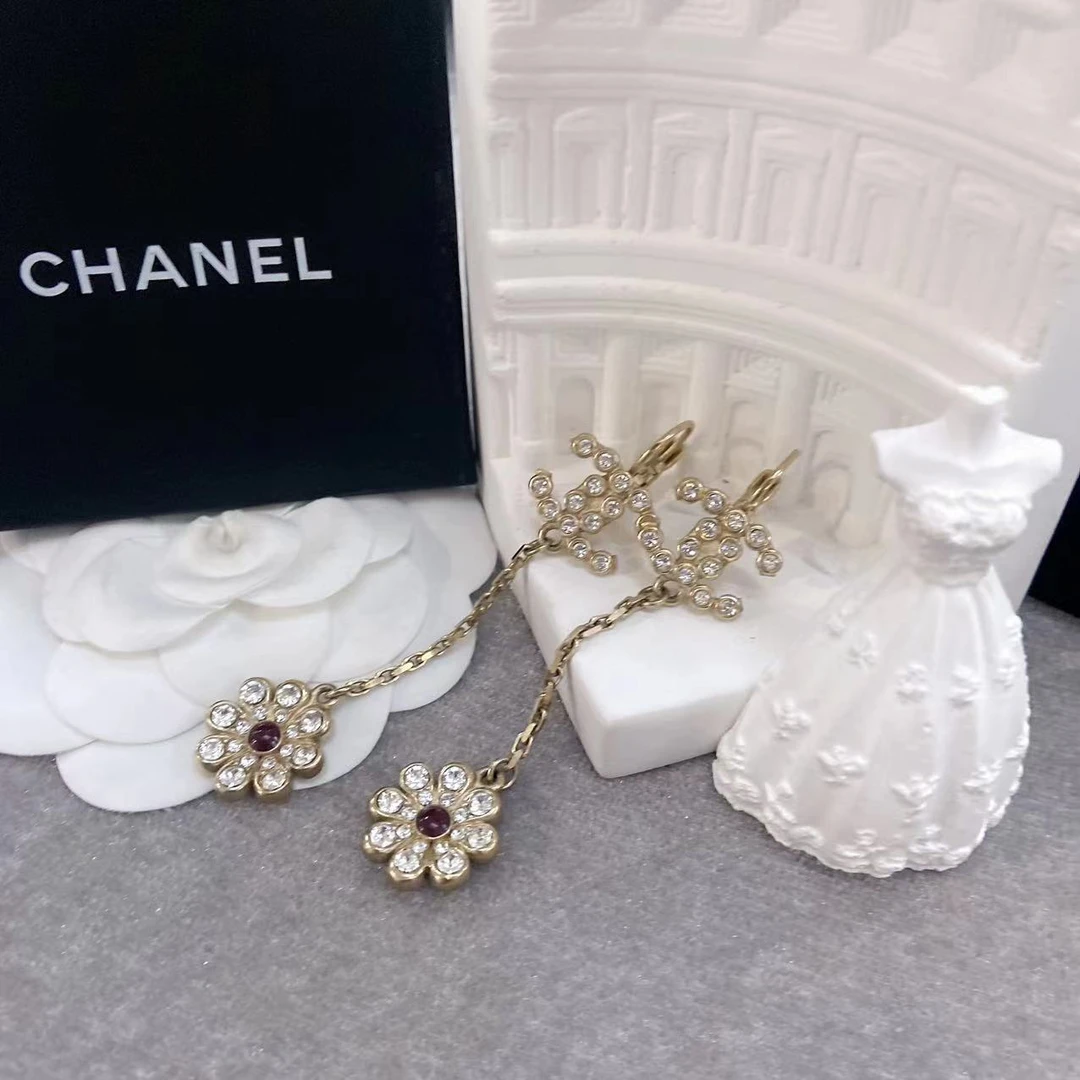 99新 Chanel/香奈儿 经典双c/流苏/山茶花/珐琅/耳钉/18C