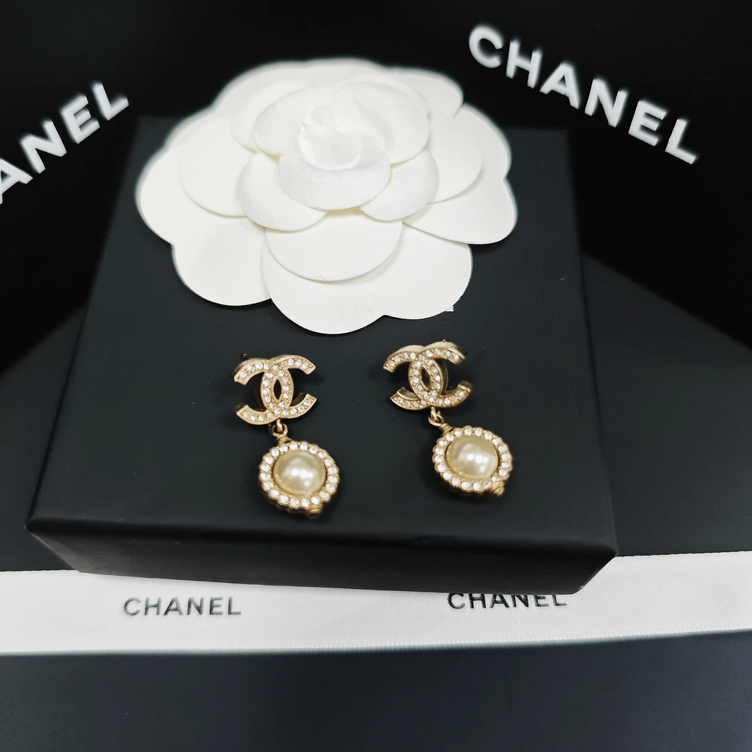 全新未使用 Chanel/香奈儿 耳环气质珠珠经典时尚珠耳环
