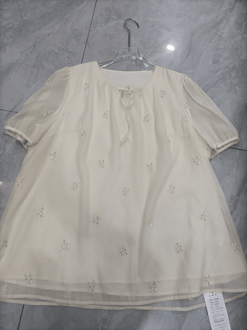 蕾丝刺绣休闲女装短袖