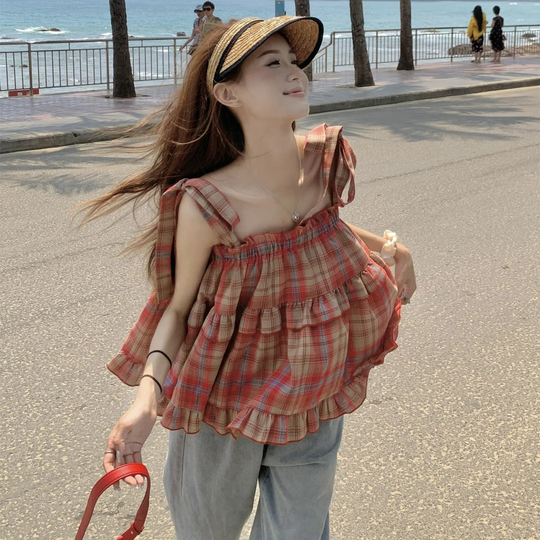 洋气格子短款无袖外穿吊带夏季新款百褶上衣女百搭高腰显瘦背心潮