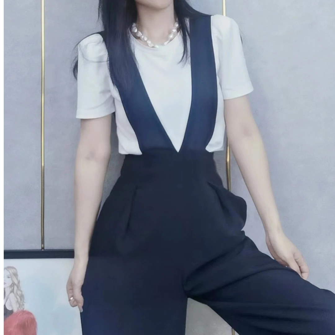 《谢小妹》小众设计秋冬季网红黑色修身显瘦气质百搭高腰背带阔腿裤