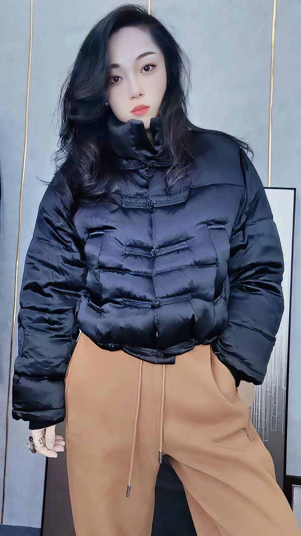 《谢小妹》小众设计冬季时尚百搭中式盘扣国风复古短款立领真丝外套