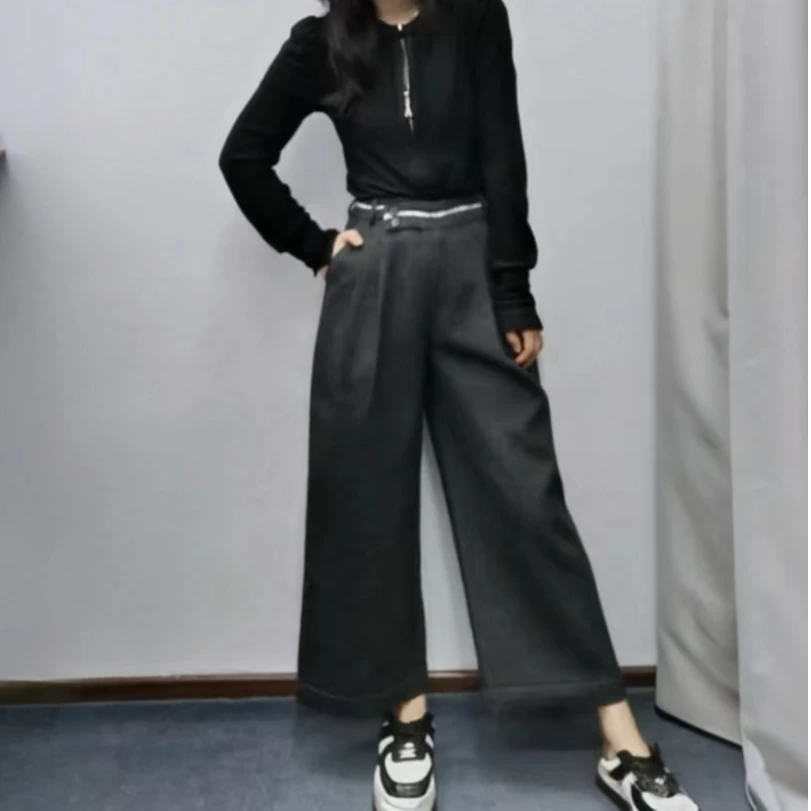 《谢小妹》小众设春款计网红时尚百搭高腰显瘦直筒奶奶裤