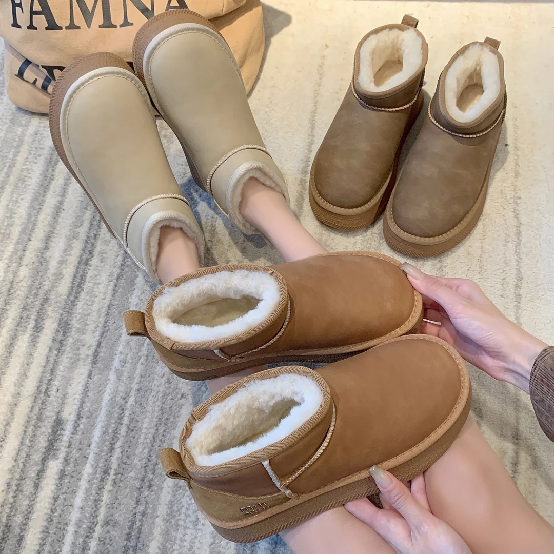 时尚百搭短筒雪地靴厚底一脚蹬秋冬雪地靴加厚加绒韩版保暖面包鞋