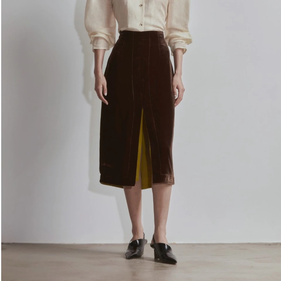德玺见萩咖色丝绒撞色开衩半裙秋季女士开叉中长款短裙QZWD2Q137