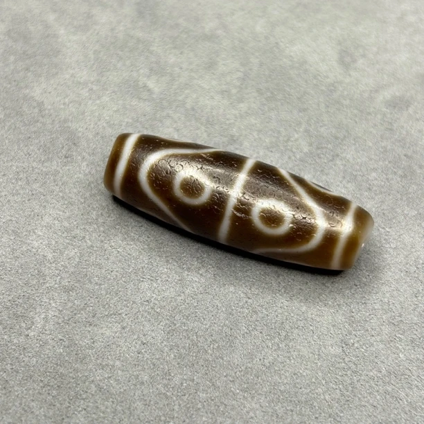 小卢红肉精品台珠保真玛瑙折线9眼水纹达洛宝瓶水莲花