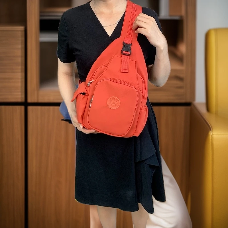 双肩包时尚百搭女士多功能潮流韩版高品质轻便包包胸经典小包包