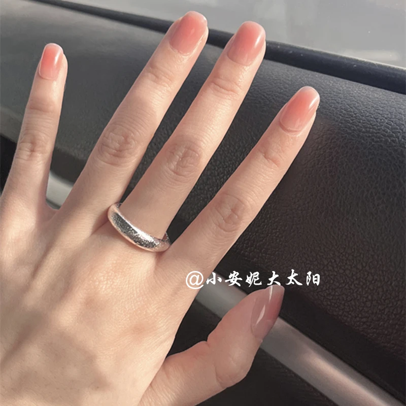 铜合金戒指 波光粼粼高级感磨砂戒指ins小众韩版简约百搭波纹指环
