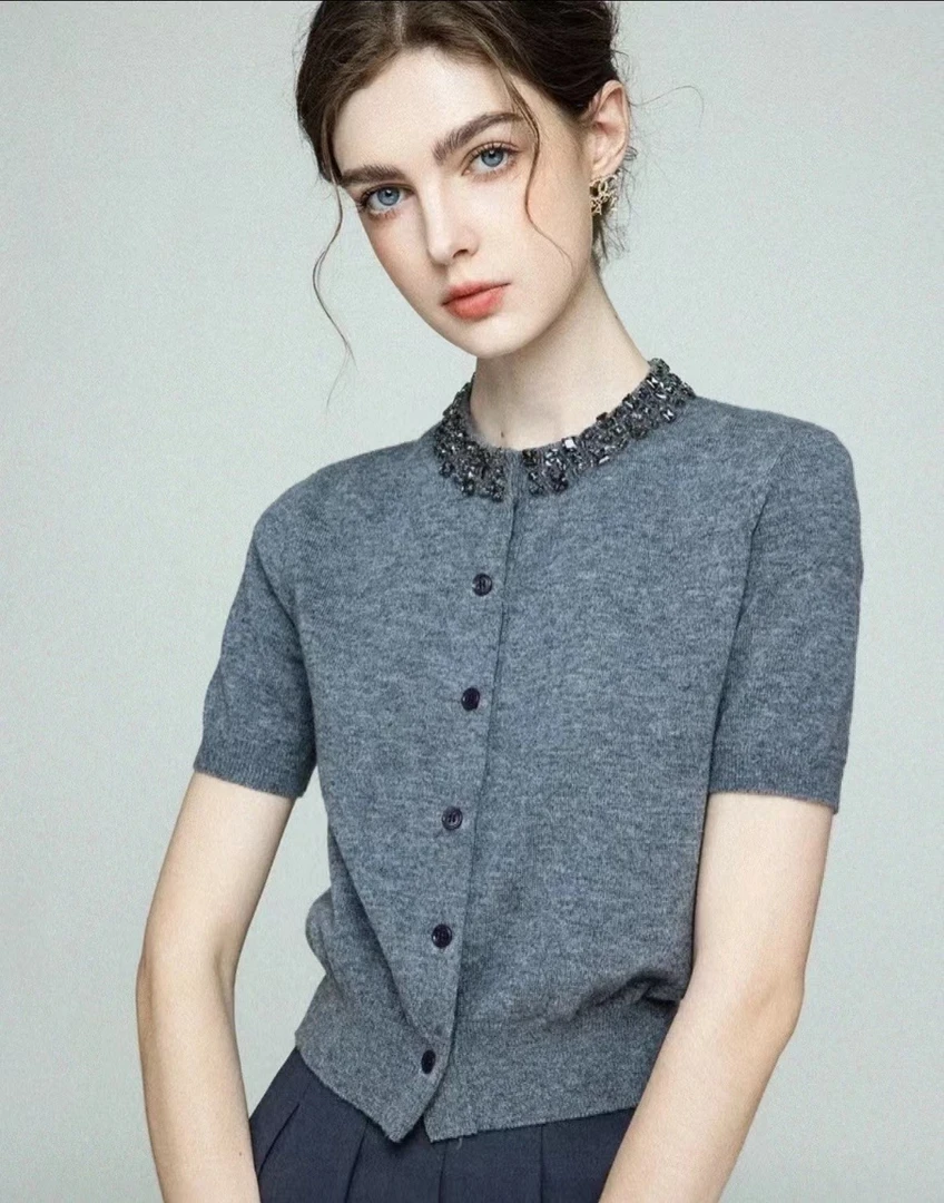 【格雷恋人】G短袖针织桑蚕丝格钉钻柔感亲肤夏针织短袖T恤开衫百搭