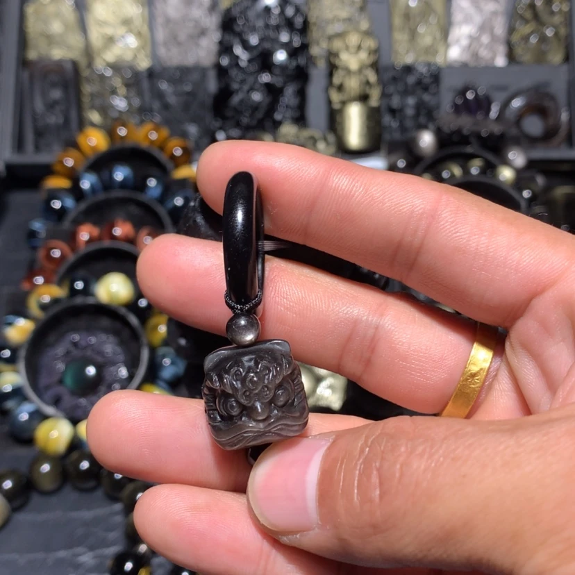 【闪购商品】黑曜岩手链未镶嵌H**，