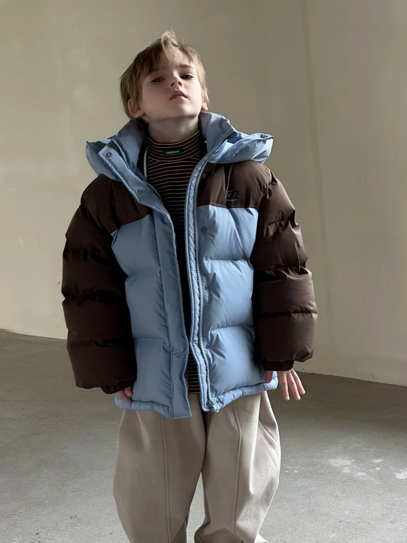 中大童品牌男女同款冬季韩版连帽白鸭羽绒服23305