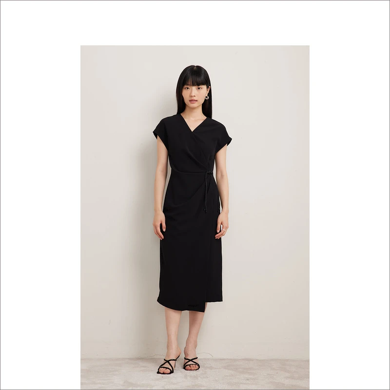 Goodland美地2024夏季新款时尚气质黑色女装连衣裙LC34205250