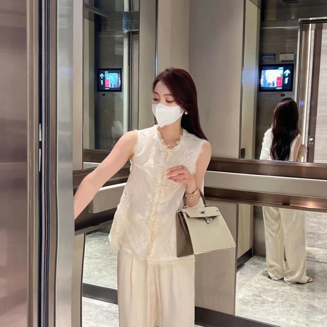 【浮生若梦】FAFA STUDIO中式重工刺绣轻奢高级感蕾丝无袖马甲上衣！