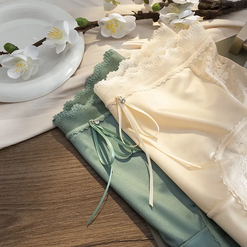 YUZHAOLIN/俞兆林缎面内裤蕾丝透气性感舒适中腰女士内裤N5031