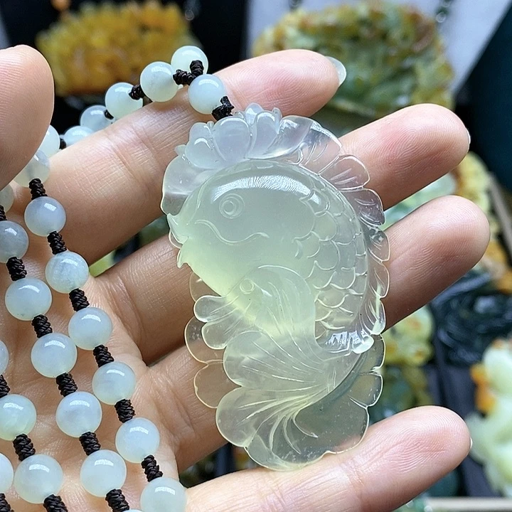 蛇纹石玉挂件未镶嵌