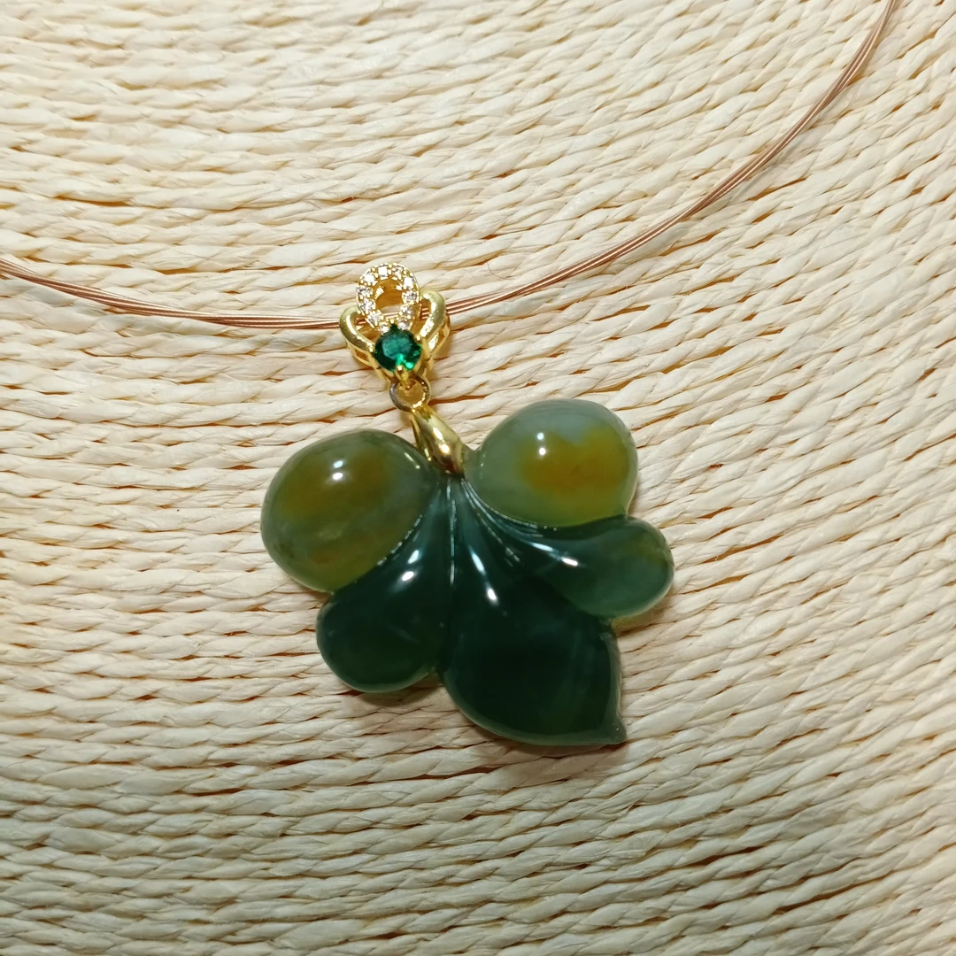 岫玉吊坠树叶子锁骨坠配饰珠宝玉器辽宁岫岩工厂定制天然手工