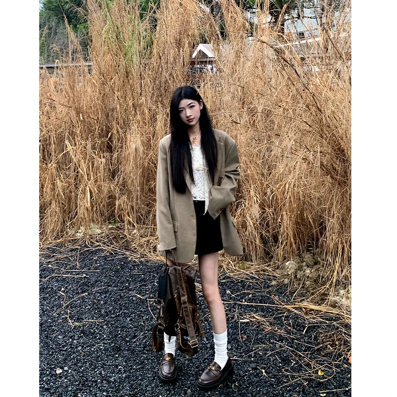 橘子树在哪儿卡其色休闲西装外套女春秋款高级感气质宽松西服上衣