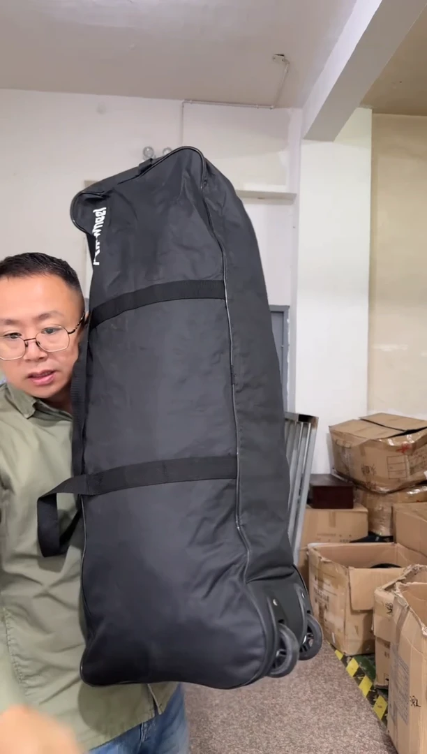【闪购商品】塑料折叠拖轮旅行包