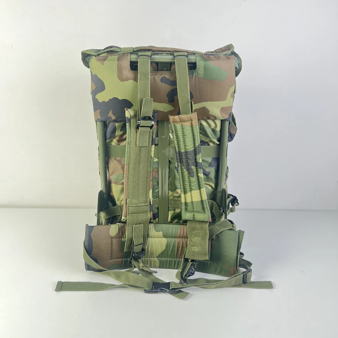 户外双肩包男士多功能登山休闲时尚绿色潮流徒步多用迷彩包双肩背