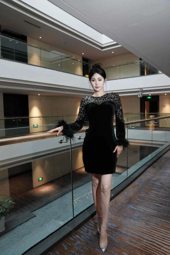 【原创设计】Singers 2025歌剧魅影时尚短裙套装D06