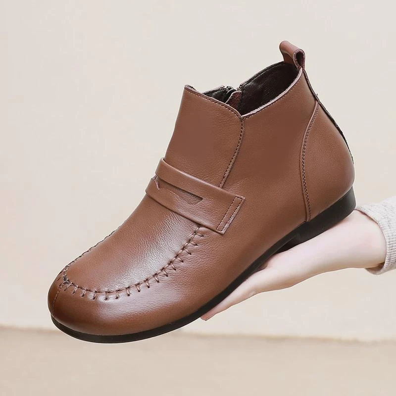 真皮短靴秋冬季软皮软底大码女鞋舒适妈妈鞋二棉鞋女加绒平底靴子