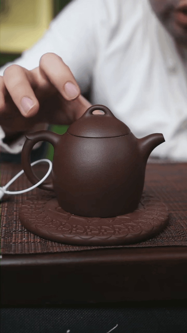 【闪购商品】紫砂茶壶秦权中槽清吴红莲@@S2408