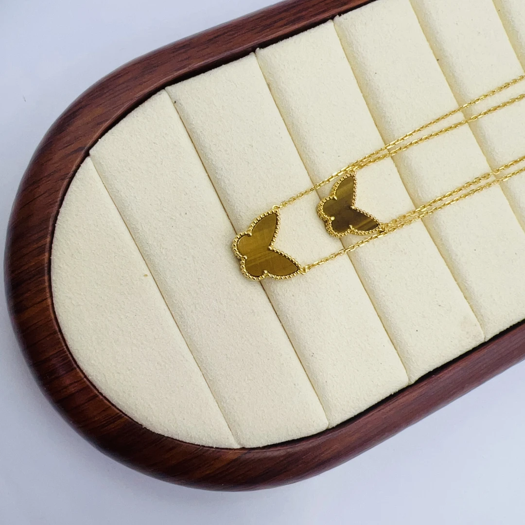 《云聚川珠宝》足金999 真5G 黄蝴蝶镶嵌虎眼石套链（多样性发一）